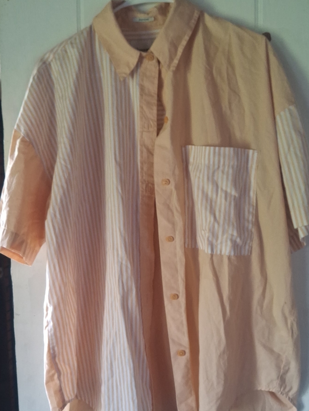 Oversized Peach Short-Sleeve Button-Up Shirt with Stripe Pocket